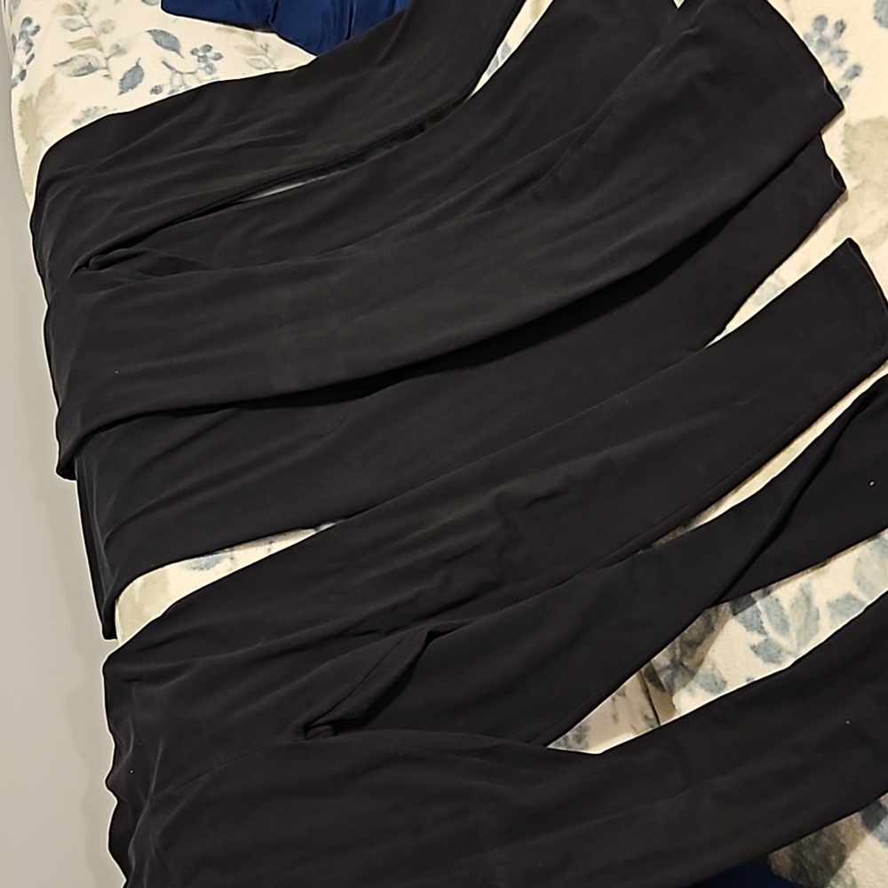 Aerie Offline Skinny Leggings & Offline Flare Leggings.